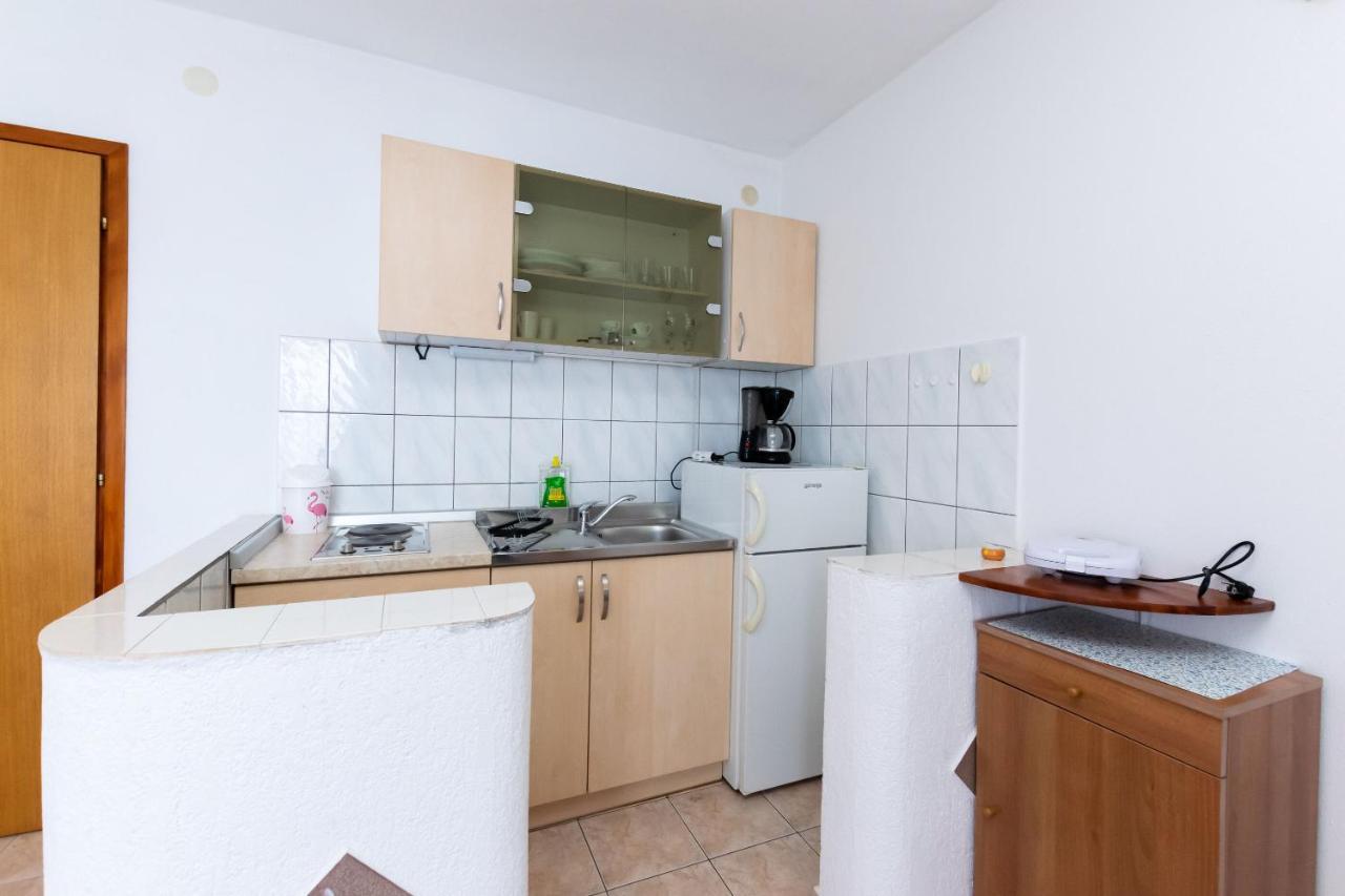 Apartments Biserka Barbat na Rabu Eksteriør billede